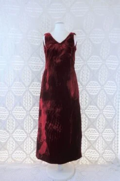 70's Vintage Dress - Ruby Dust Velvet - Size XXS -Style Luma Sales Store IMG 0364 85672053 8f0a 4dcb a44c 82fb520b41da