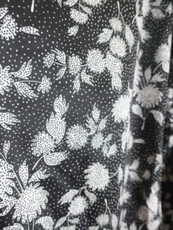 70's Vintage - Flower Power Fitted Shirt Black & White Floral Shirt - Size S -Style Luma Sales Store IMG 0725 7afa0f99 7920 451f a25e b2b0ac075edc