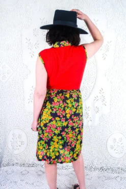 Vintage Button Up Dress - Red & Navy Floral - Size M -Style Luma Sales Store IMG 2000