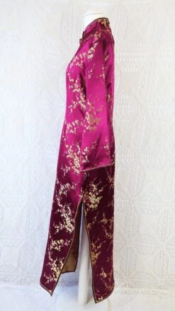 70's Vintage Mandarin Cocktail Dress - Plum & Golden Blossom - Size S/M -Style Luma Sales Store IMG 2777 e140f4c3 deb8 4a5d 97c0 252b53e66a93