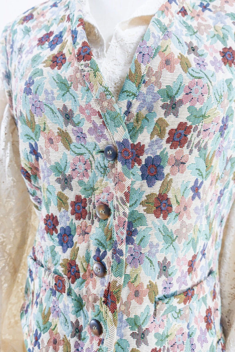 Vintage Waistcoat - Darling Meadow Tapestry - Size S 4 Vintage Waistcoat - Darling Meadow Tapestry - Size S - Image 2