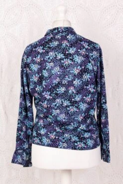 Vintage Shirt - Bright Midnight Floral - Size L/XL -Style Luma Sales Store IMG 4577 c6058705 a478 4e18 90c7 e59847c71846