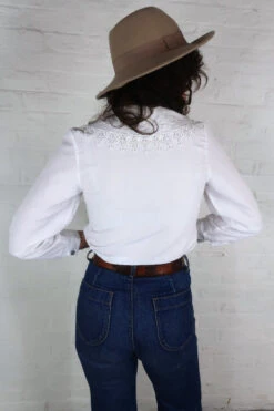 Vintage White Oversized Lace Collar Blouse - Size S -Style Luma Sales Store IMG 8251 00282b8e c219 4495 9fbb 958f2cb08fc0