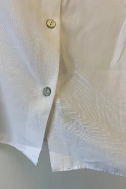 Vintage White Oversized Lace Collar Blouse - Size S -Style Luma Sales Store image 3b4637fe 413b 4984 a51f e6424ac3adb3