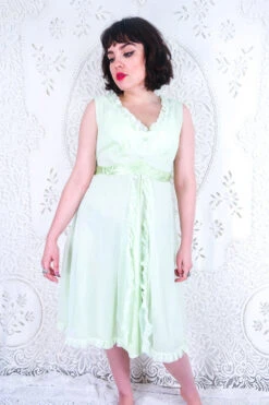 Vintage Mini Dress - Pistachio Pastel Green Frill - Size S/M -Style Luma Sales Store vintage retro bohemian hippiechic dress midi maxi 70s groovy floral all about audrey 29 5e7743bf 72f1 4aa1 a5df 3a4c2c5f8d69